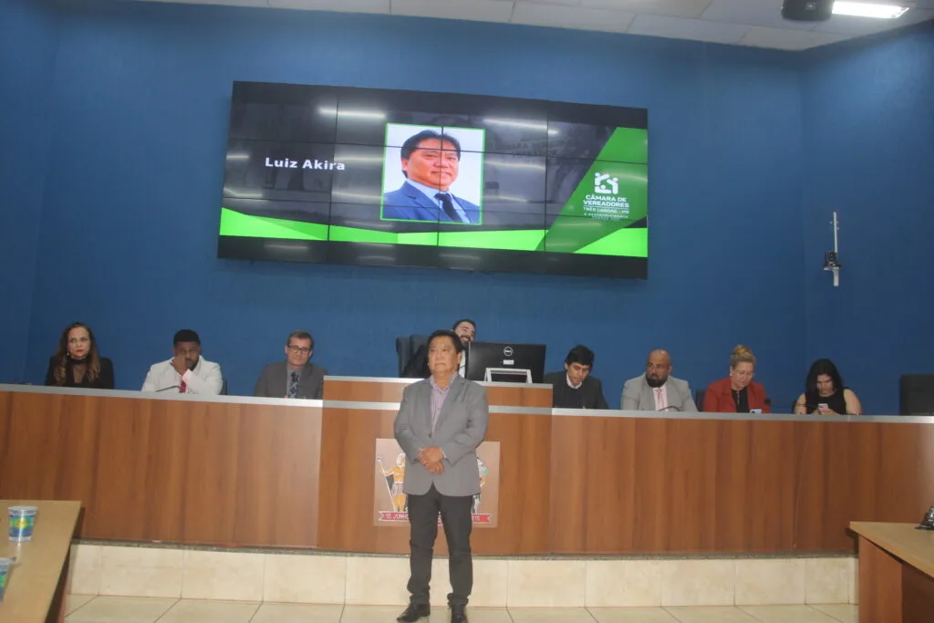 Câmara Municipal de Três Lagoas homenageia personalidades com Diploma de Mérito Legislativo Câmara Municipal celebra histórias e homenageia quem fez a diferença em Três Lagoas
