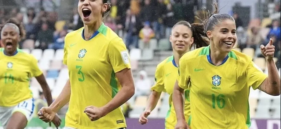 Brasil Sub-20 vence Inglaterra e se classifica com 100% de aproveitamento