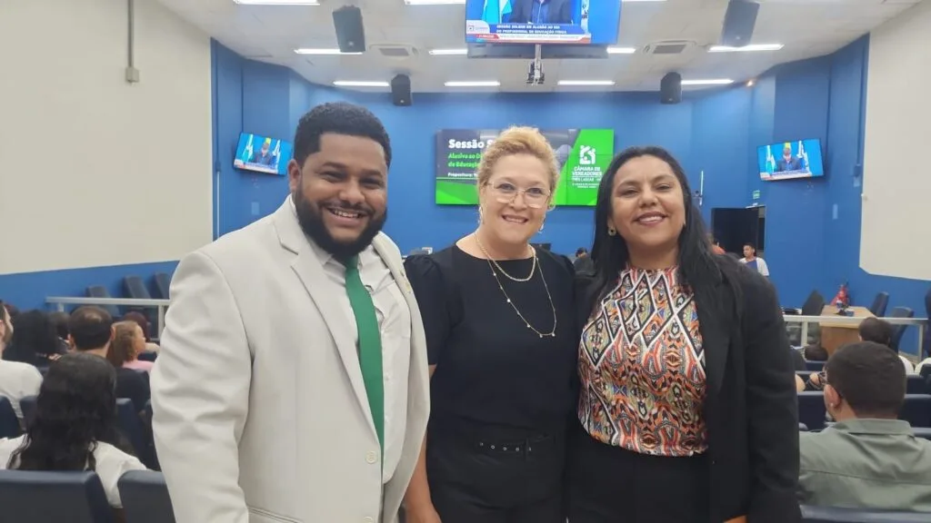 Câmara homenageia profissionais de Educação Física em noite de reconhecimento e emoção