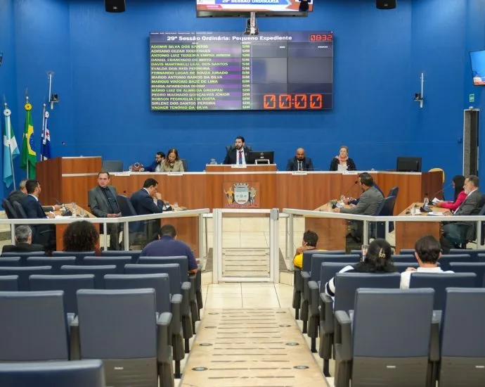 Vereadores aprovam projetos de parceria e homenagem em Três Lagoas
