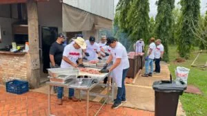 Almoço de Santa Dulce dos Pobres reúne 800 pessoas em Três Lagoas