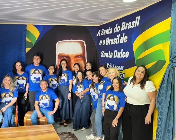 Almoço de Santa Dulce dos Pobres reúne 800 pessoas em Três Lagoas