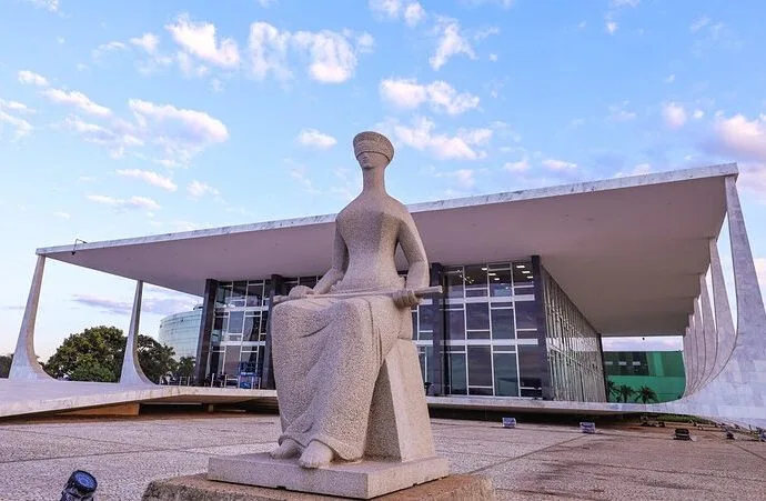 STF limita acesso da imprensa em julgamento de Moraes