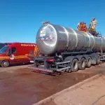 Trabalhador é resgatado de tanque de carreta em Três Lagoas