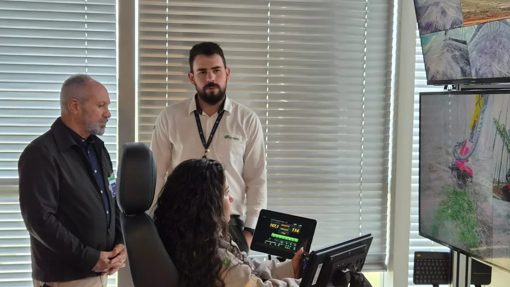 De ex-governador a representante de um dos setores que mais transformam MS, Paulo Hartung visita fábrica de celulose em Ribas