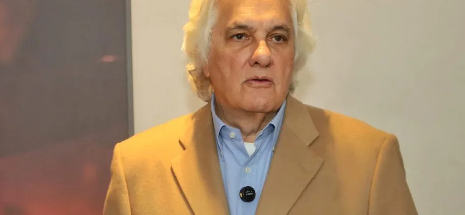 Delcídio Amaral provoca debate sobre futuro de Mato Grosso do Sul a 15 dias da eleição Delcídio Amaral provoca debate sobre futuro de Mato Grosso do Sul a 15 dias da eleição