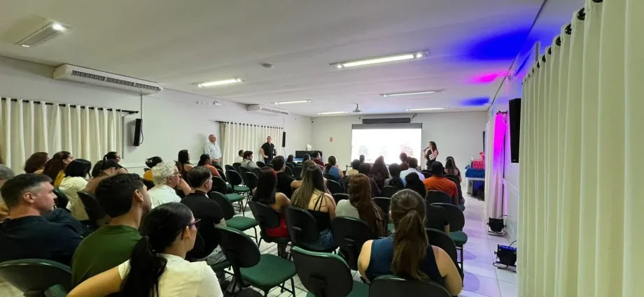 Saúde mental no trabalho é tema de palestra em Três Lagoas