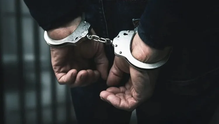 Hóspede é detido após aplicar golpe em hotel em Araçatuba Hóspede é detido após aplicar golpe em hotel em Araçatuba