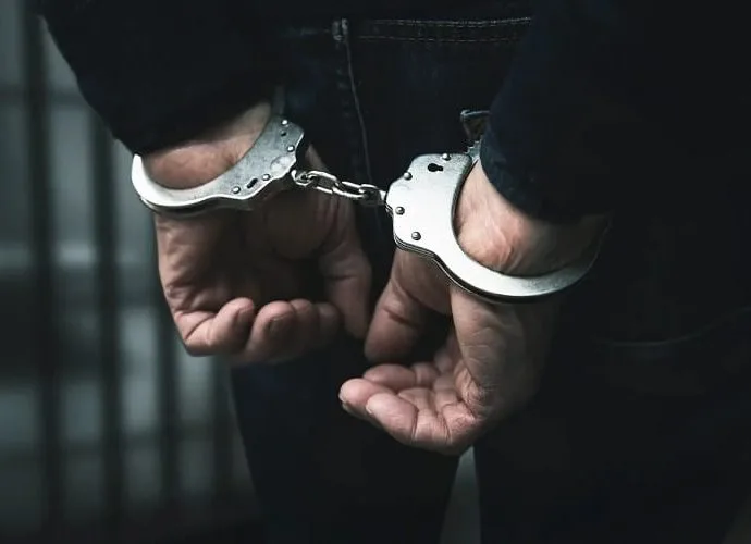 Padrasto é Detido Sob Suspeita de Homicídio de Menina de Um Ano