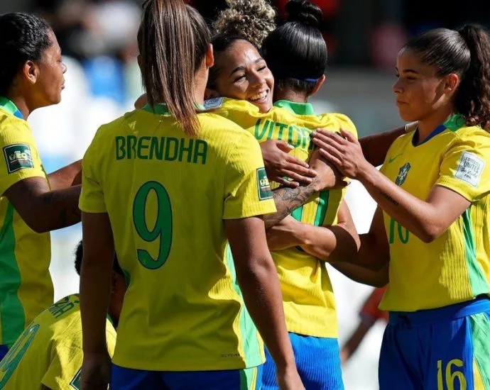 Brasil vence a Tanzânia na estreia da Copa do Mundo Feminina Sub-20 Brasil vence a Tanzânia na estreia da Copa do Mundo Feminina Sub-20