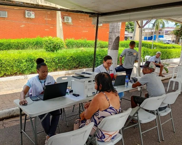 CDHU convoca famílias para retirada de senhas de sorteio de moradias em Sud Mennucci CDHU convoca famílias para retirada de senhas de sorteio de moradias em Sud Mennucci