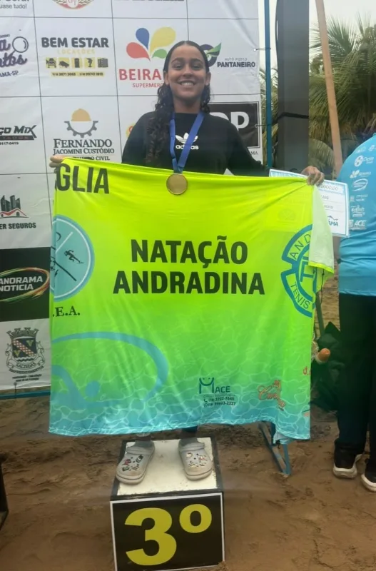Andradina conquista pentacampeonato na 59ª Travessia do Rio Paraná Andradina conquista pentacampeonato na 59ª Travessia do Rio Paraná