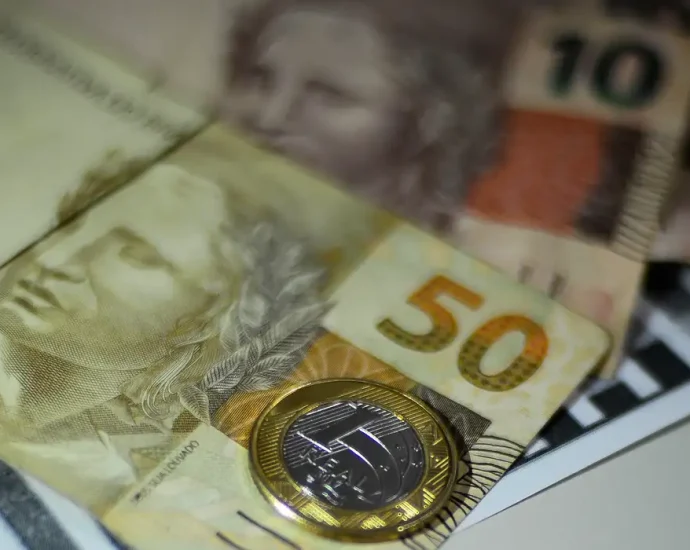 Índice de Atividade Econômica recua 0,2% em julho de 2026, mas cresce 1,1% em comparação anual Índice de Atividade Econômica recua 0,2% em julho de 2026, mas cresce 1,1% em comparação anual