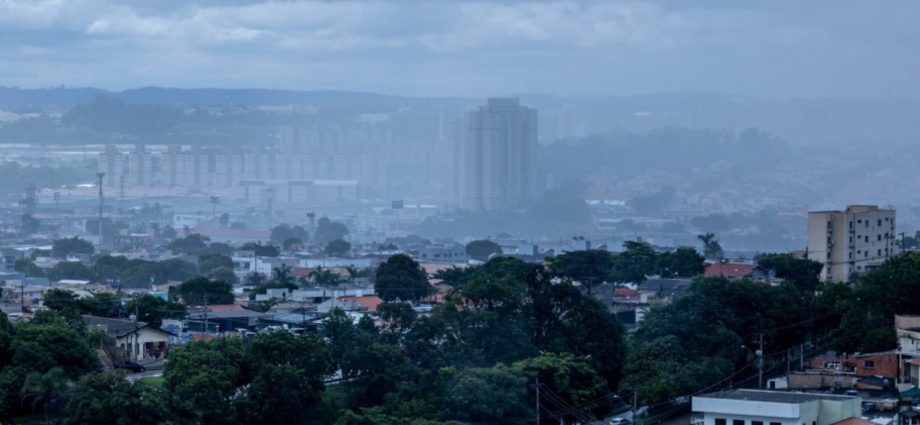 Defesa Civil alerta para chuvas fortes e ventos no interior de SP Defesa Civil alerta para chuvas fortes e ventos no interior de SP