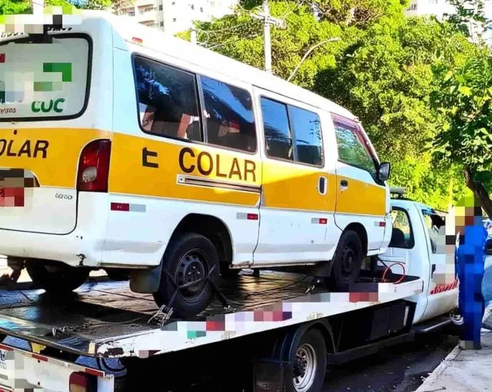 Fiscalização do transporte escolar em Araçatuba resulta em 10 multas Fiscalização do transporte escolar em Araçatuba resulta em 10 multas