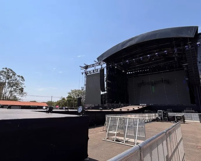 Palco do Maroon 5 em São José do Rio Preto conta com estrutura impressionante Palco do Maroon 5 em São José do Rio Preto conta com estrutura impressionante