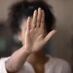 Apoio a mulheres em risco: projeto de lei avança na Assembleia de MS