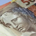 Saques na Poupança Somam R$ 10,5 Bilhões em Agosto de 2026