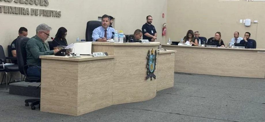 Câmara de Andradina realiza 27ª sessão ordinária com participação de alunos