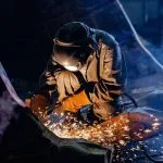 Pessimismo industrial aumenta em setembro, aponta CNI