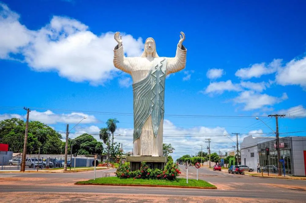 Frente fria traz chuva e derruba temperaturas em Três Lagoas