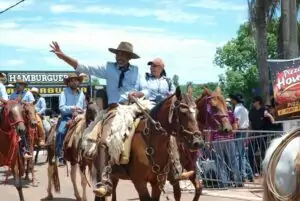 19ª Cavalgada Sul-Mato-Grossense do Arapuá reúne mais de 28 comitivas