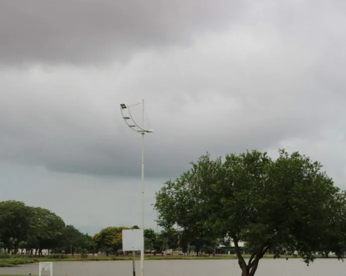 Frente fria traz chuva e temperaturas de 18°C a 24°C em Três Lagoas Frente fria traz chuva e temperaturas de 18°C a 24°C em Três Lagoas