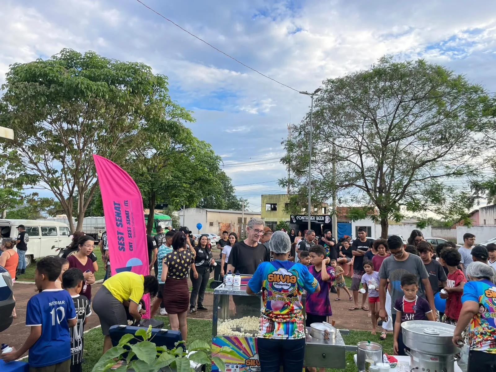 Evento do SEST SENAT reúne famílias na Vila Piloto, em Três Lagoas