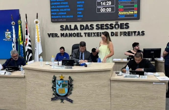Câmara de Andradina analisa oito matérias na 34ª sessão