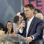 Tarcísio de Freitas lidera votação para governador em Andradina