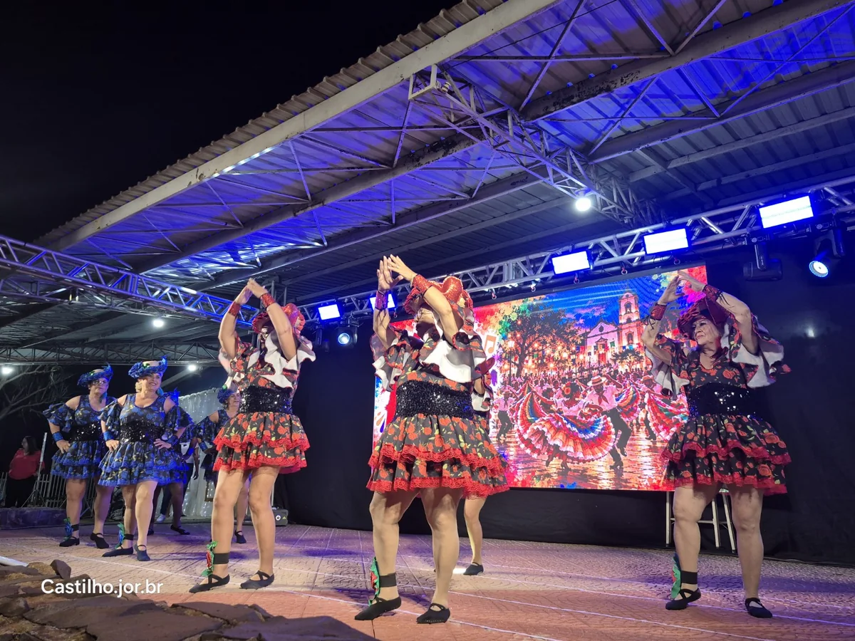 Grupo Reviver apresenta Parintins na Semana Cultural de Castilho