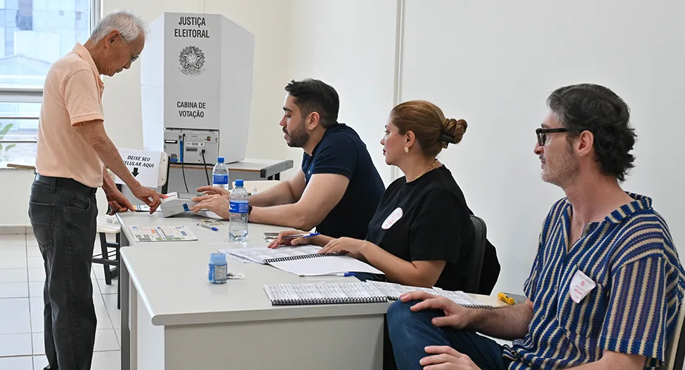 Como votar no 2º turno das Eleições 2026: horário, local,
